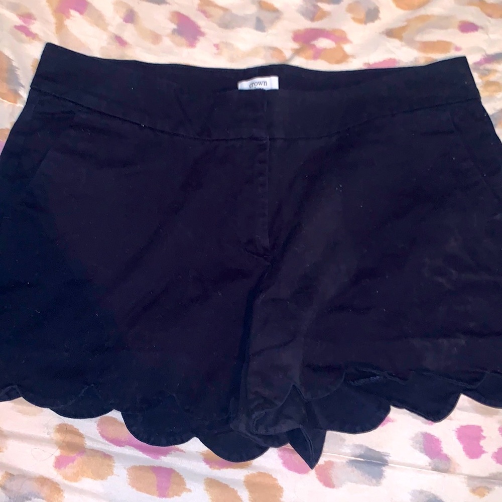crown and ivy shorts
